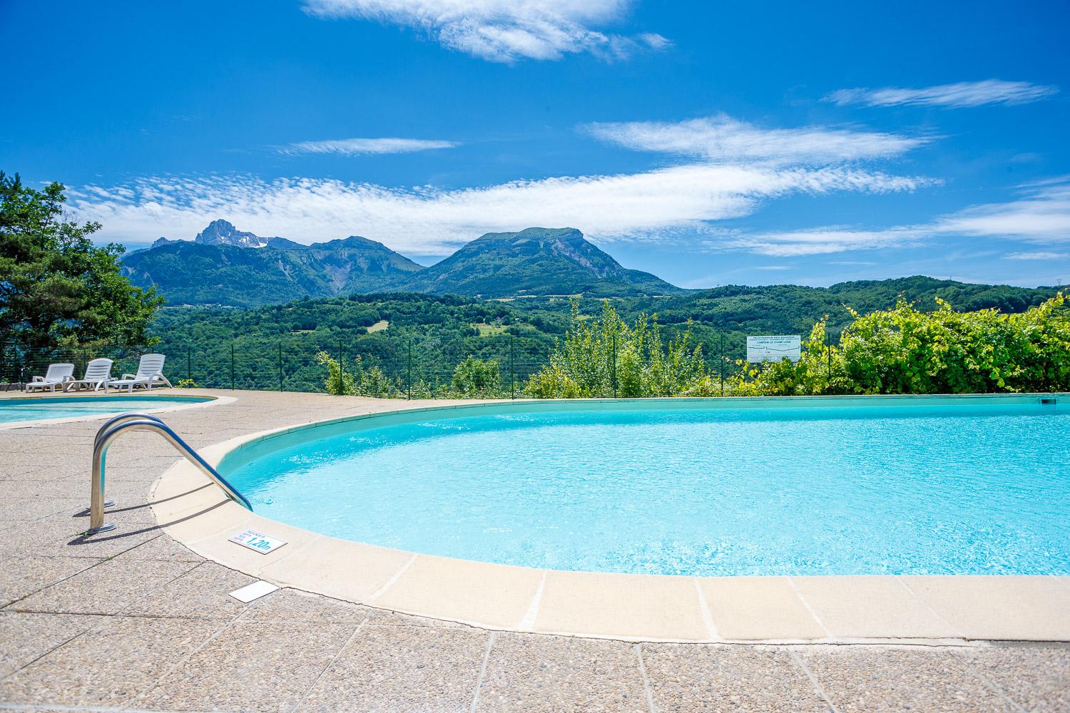 Camping Le Champ Long, La Salle En Beaumont, France