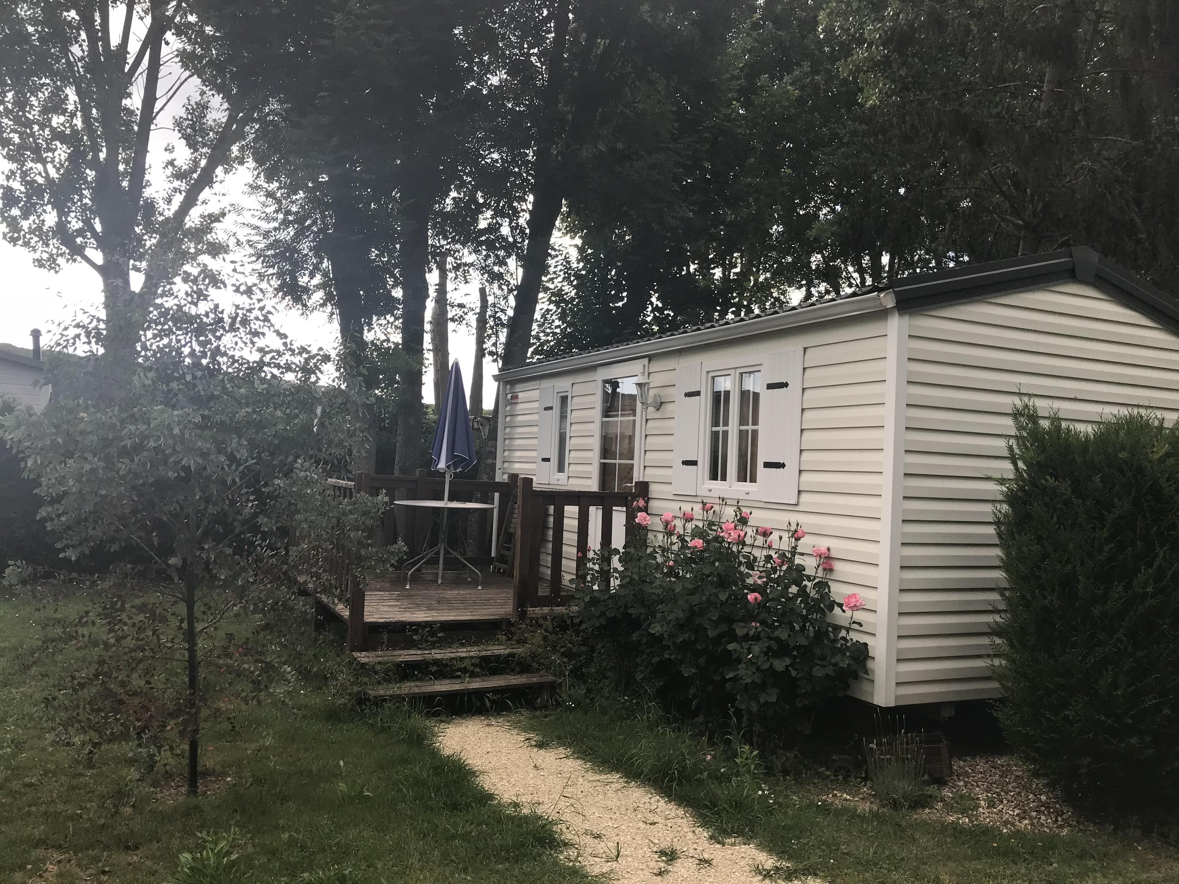 Le CATTIAUX Camping, Courdimanche Sur Essonne, France