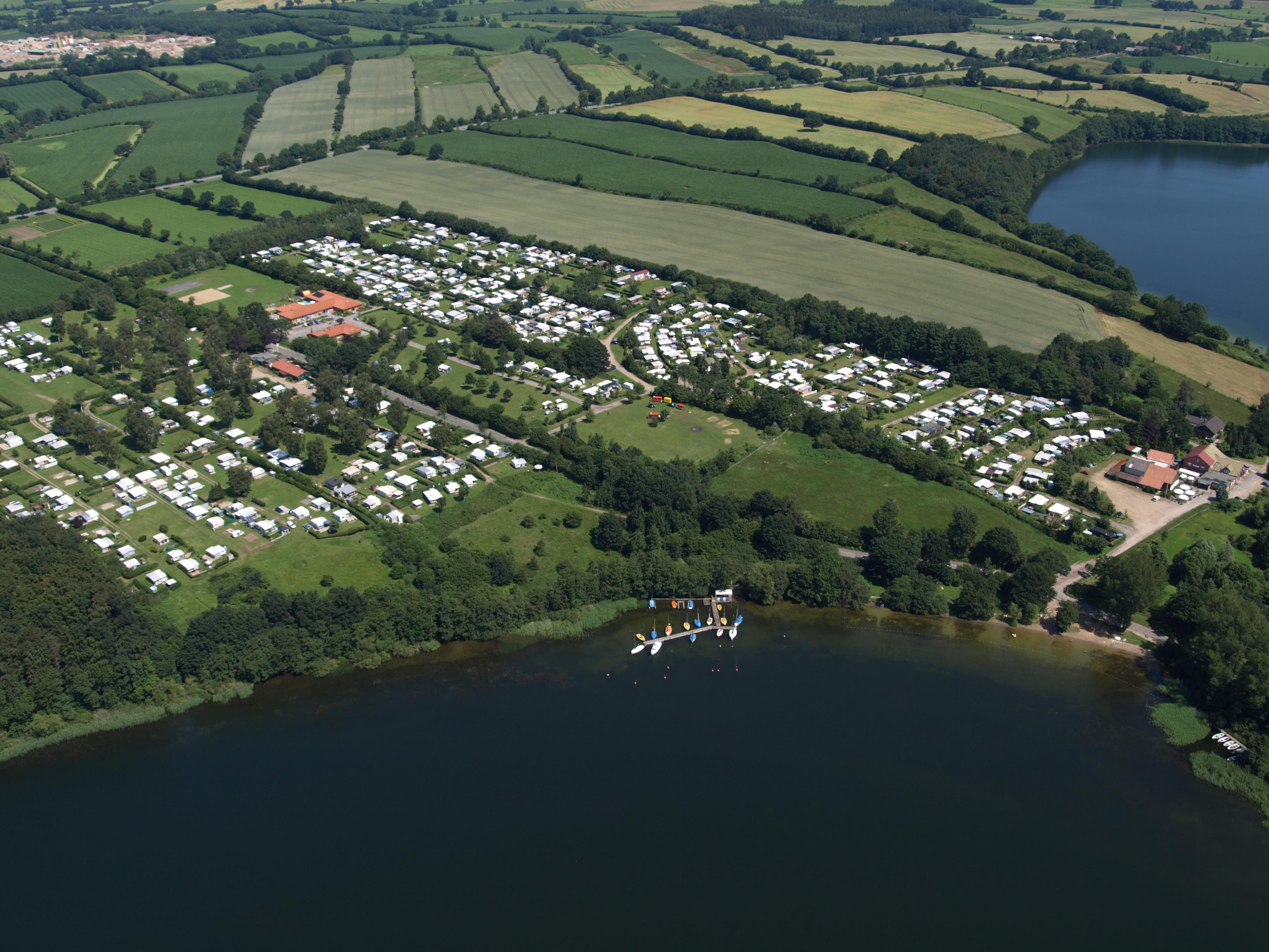 Komfortcamp KlüthseeCamp und Naturcamp Seeblick, Klein Rönnau, Germany