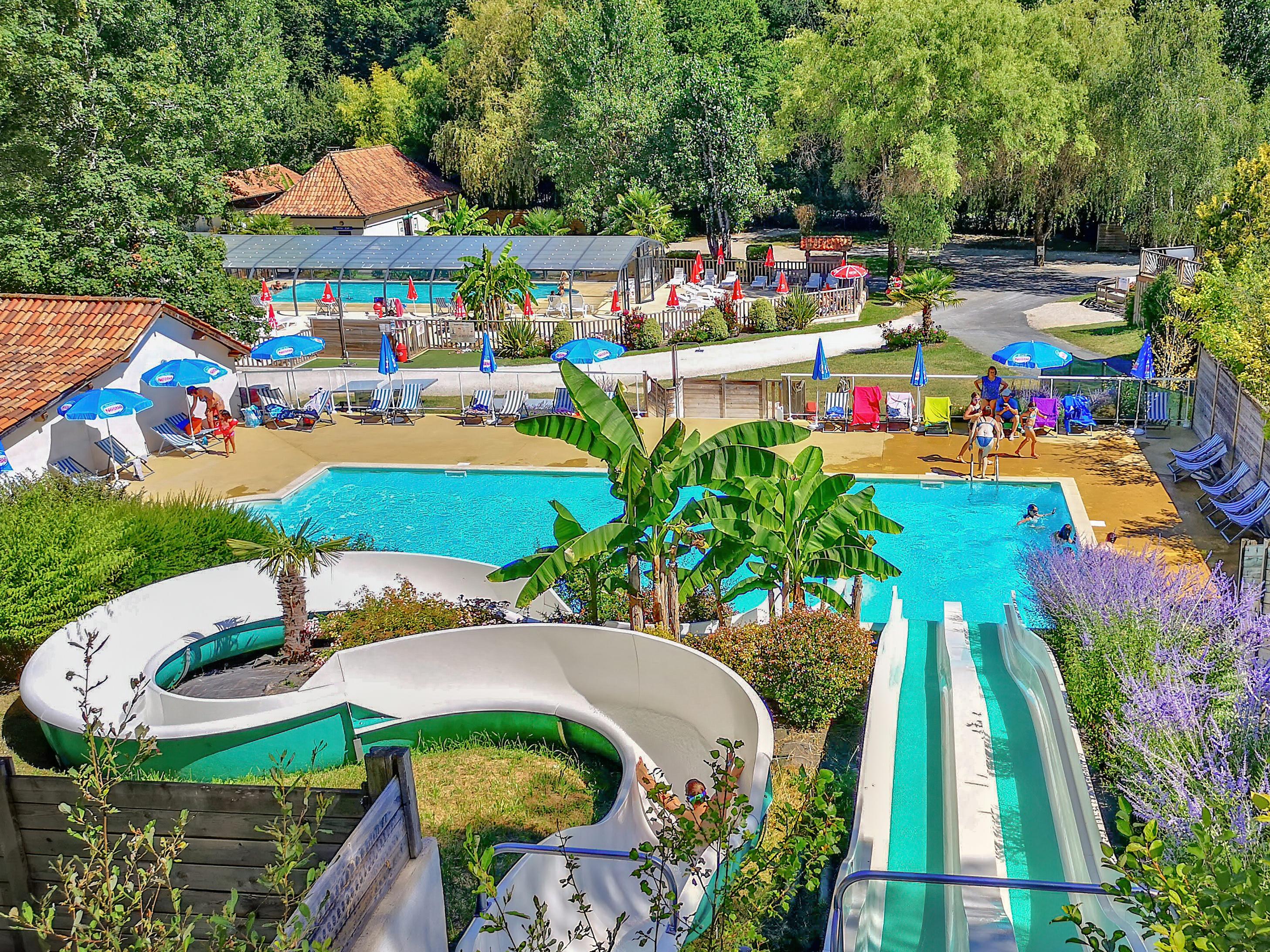 Camping de la Pélonie, Saint Antoine D'auberoche, France