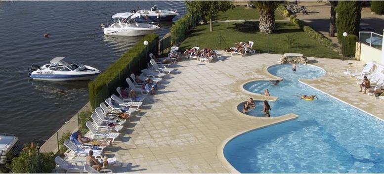 Bungalows du Golfe - Camping les Pruniers, Mandelieu La Napoule, France