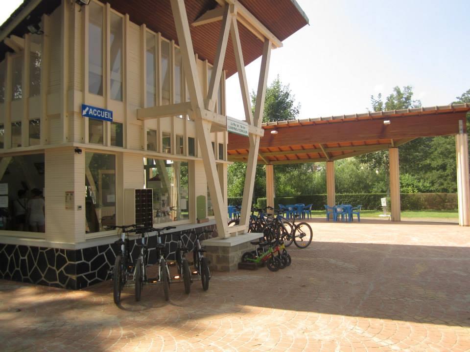 Camping ROC DE L'ARCHE, Espalion, France