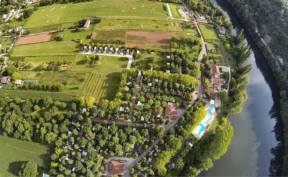 Camping RIVIERE DE CABESSUT, Cahors, France