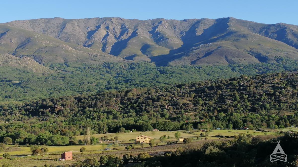Precioso terreno cerca de Burgohondo, Burgohondo, Spain