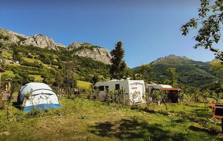 Camping en Caleao, Caleao, Spain